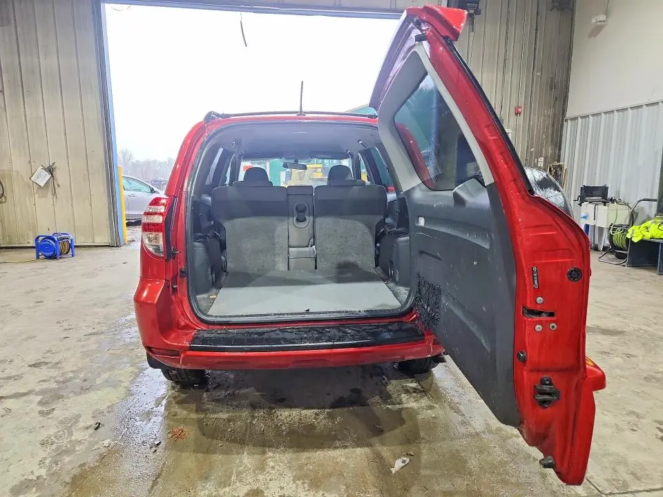 2010 TOYOTA RAV4 BASE  