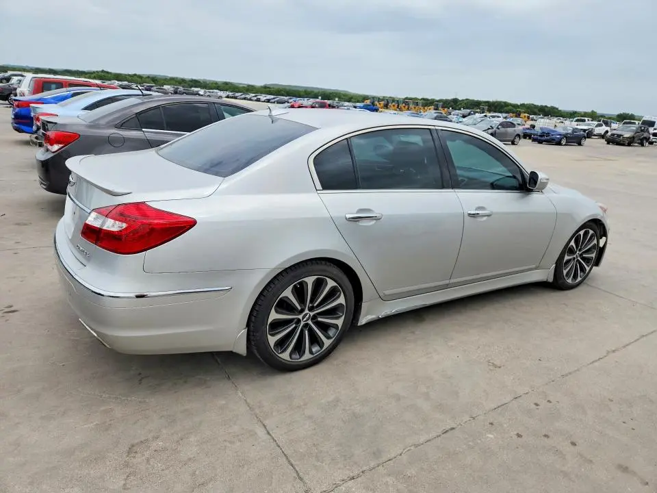 2012 HYUNDAI GENESIS 3.8L  