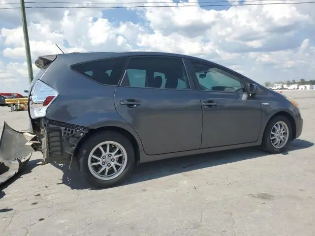 2013 TOYOTA PRIUS V