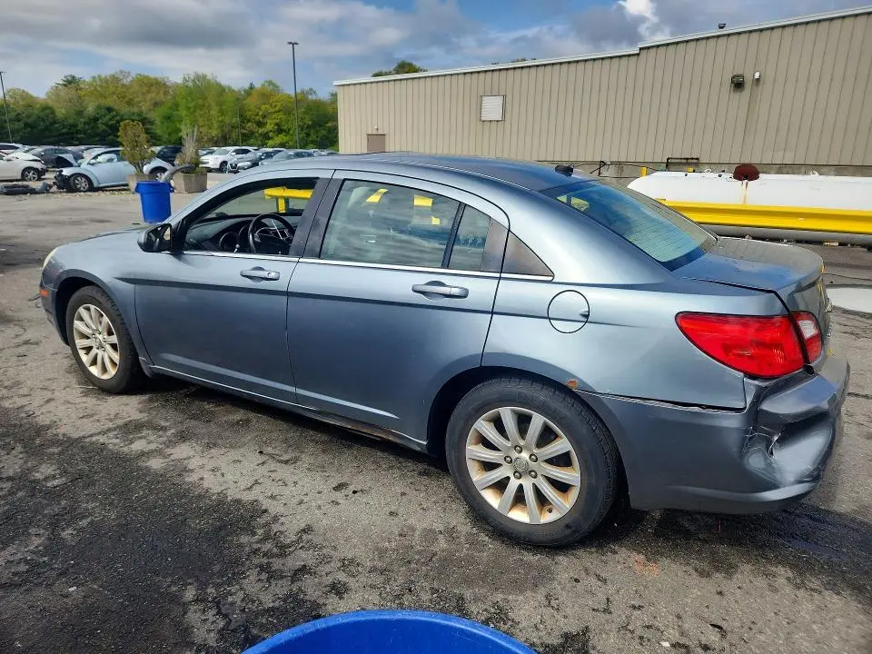 2010 CHRYSLER SEBRING LIMITED  