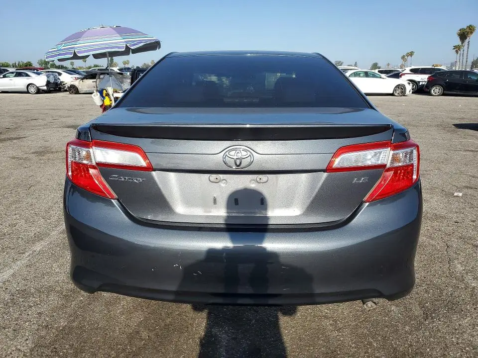 2012 TOYOTA CAMRY LE  