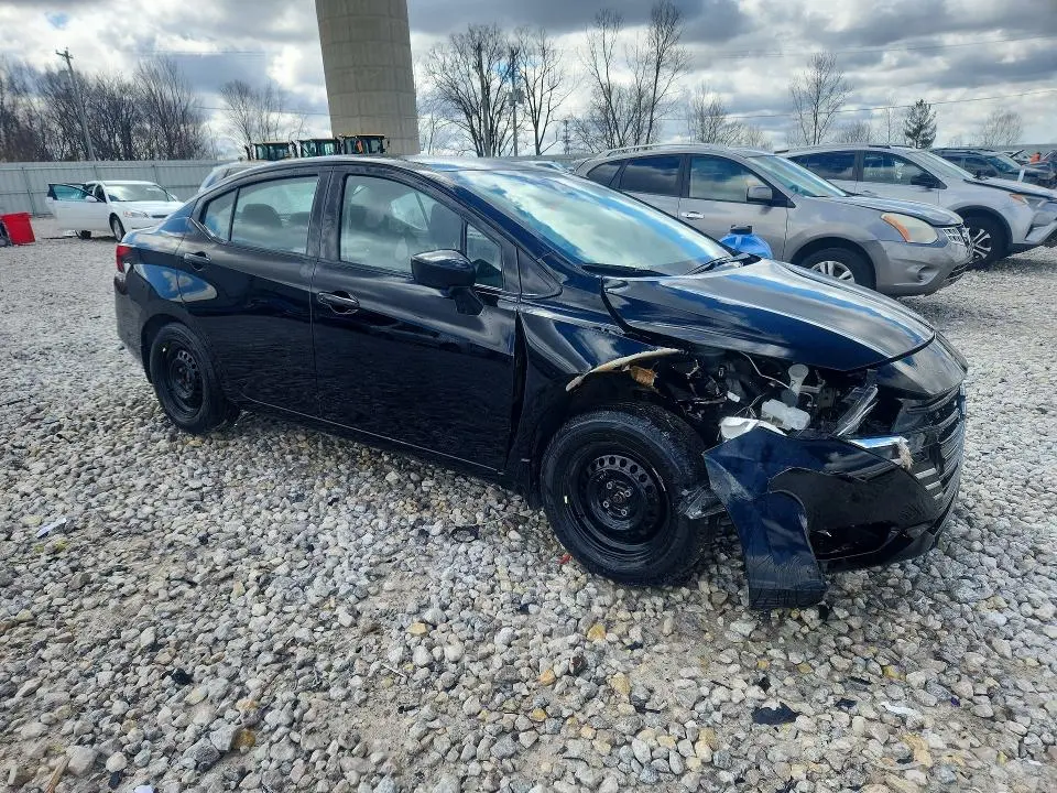 2023 NISSAN VERSA S  
