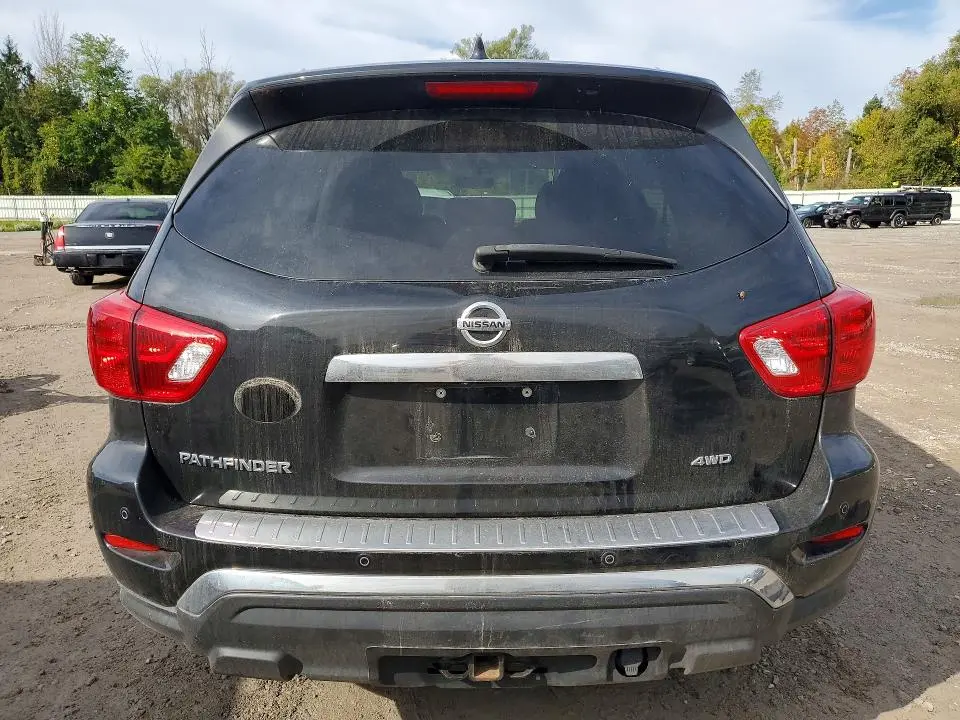 2020 NISSAN PATHFINDER S  