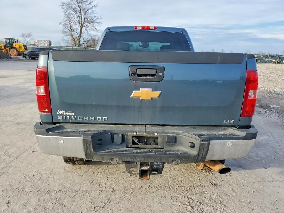 2013 CHEVROLET SILVERADO K2500 HEAVY DUTY LTZ  