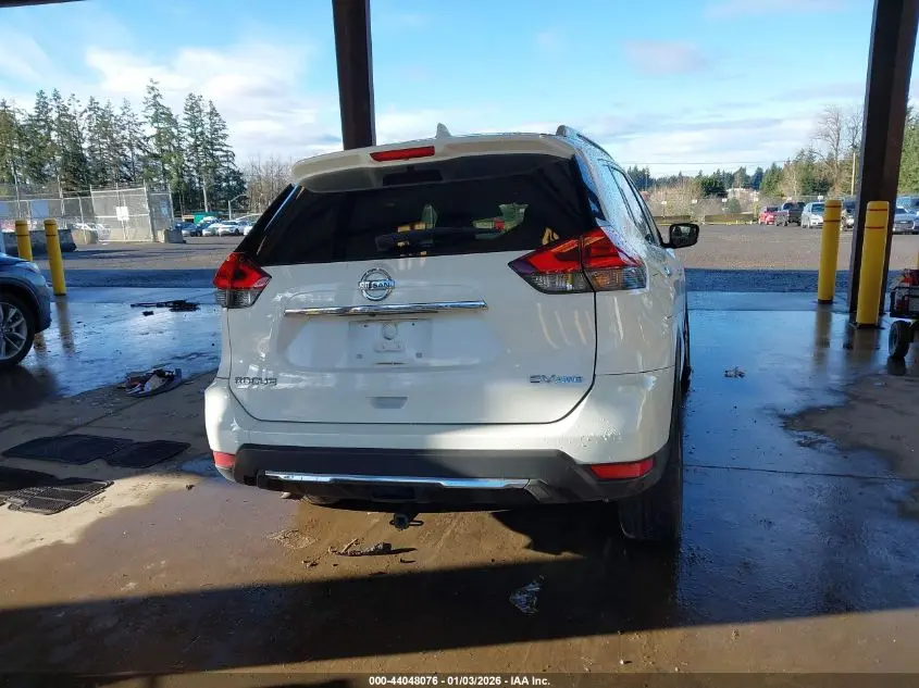 2018 NISSAN ROGUE SV