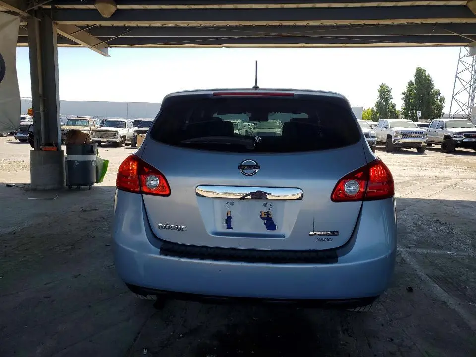 2013 NISSAN ROGUE S  