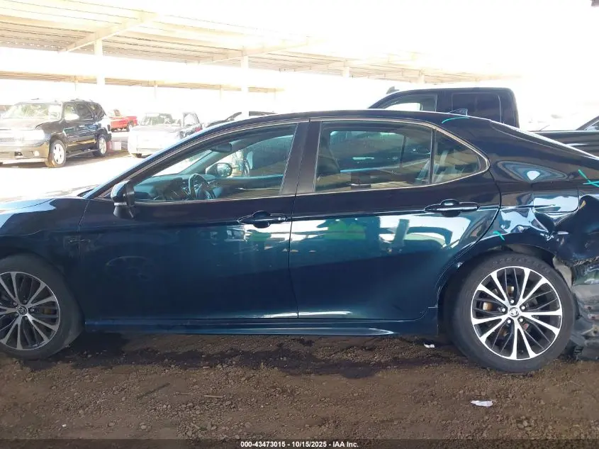 2020 TOYOTA CAMRY SE AWD