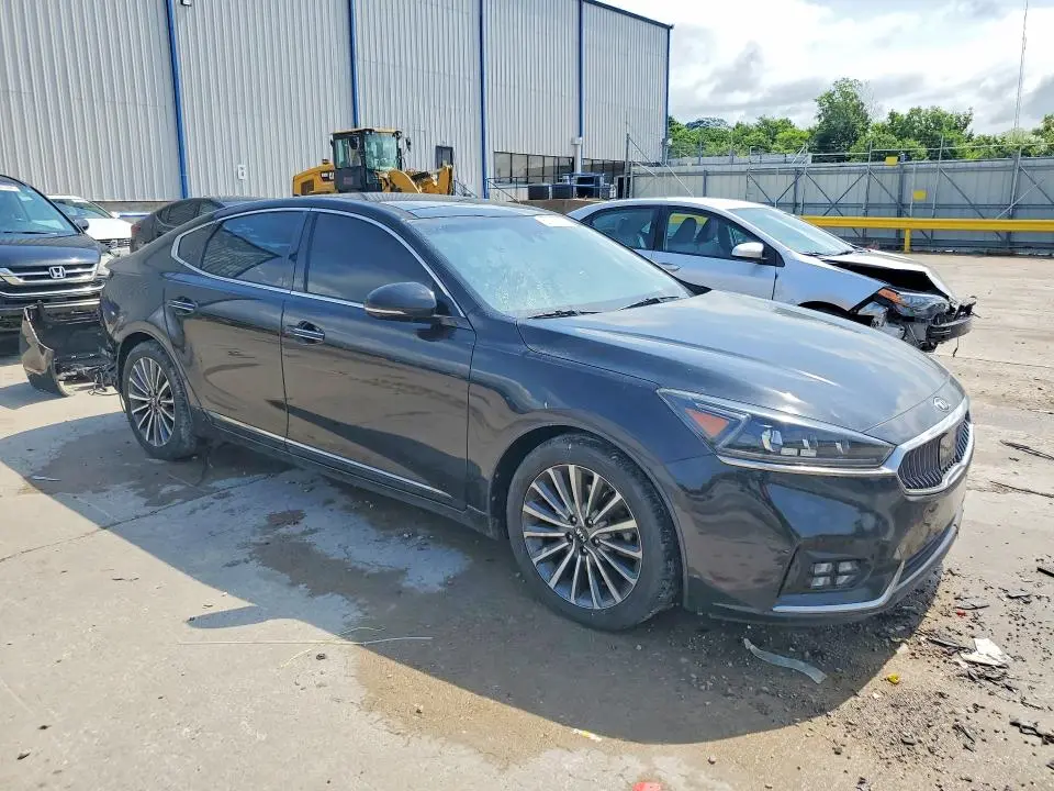 2017 KIA CADENZA TECHNOLOGY  