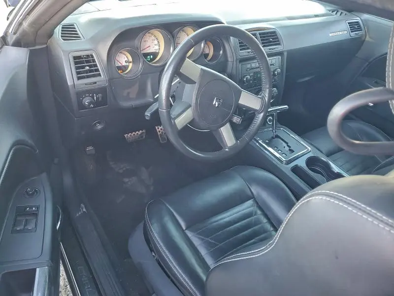 2010 DODGE CHALLENGER   