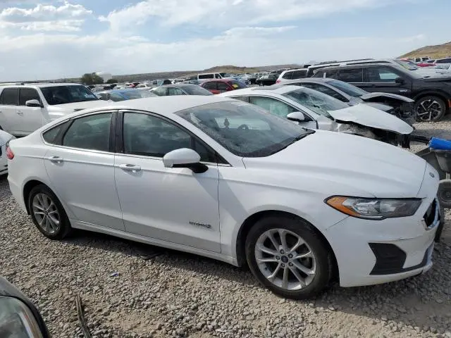 2019 FORD FUSION SE  
