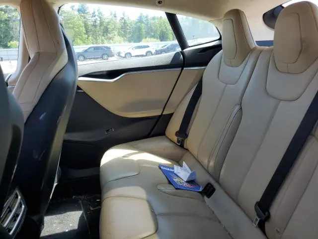 2015 TESLA MODEL S