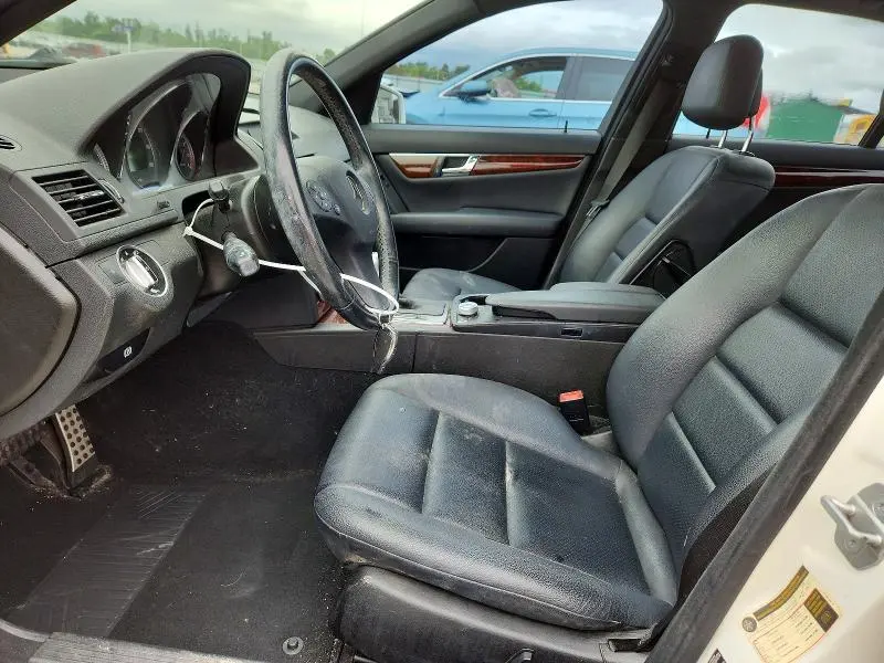 2011 MERCEDES-BENZ C 300 4MATIC  
