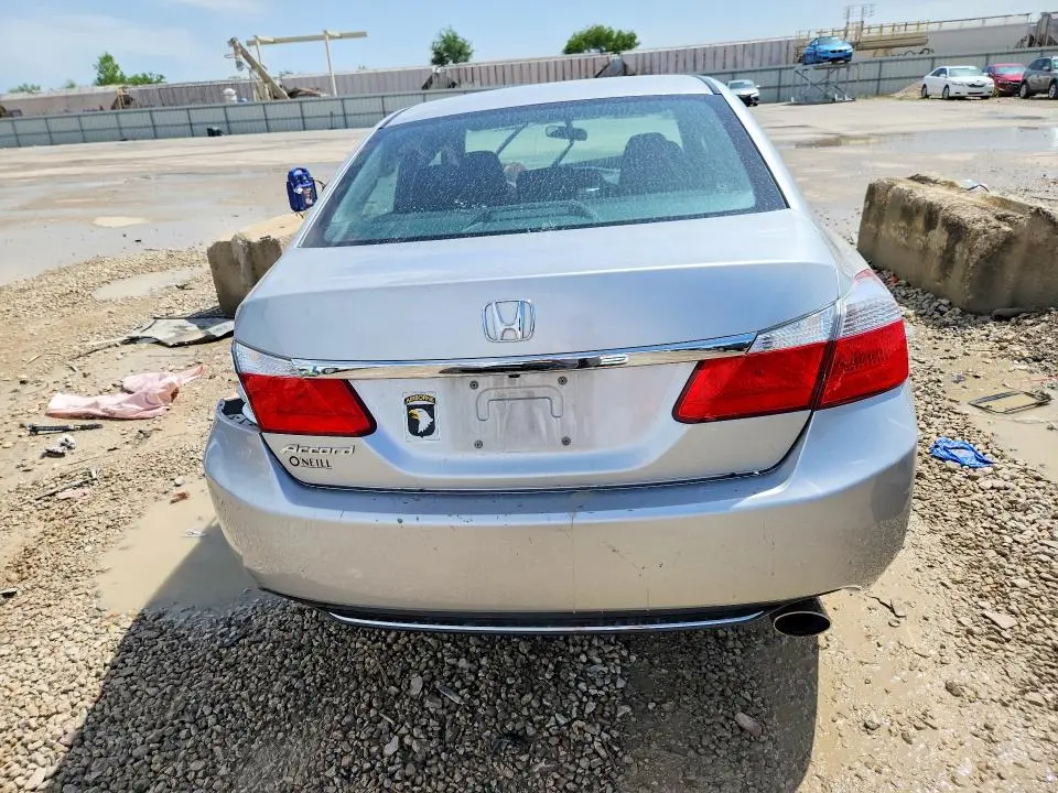 2015 HONDA ACCORD LX  