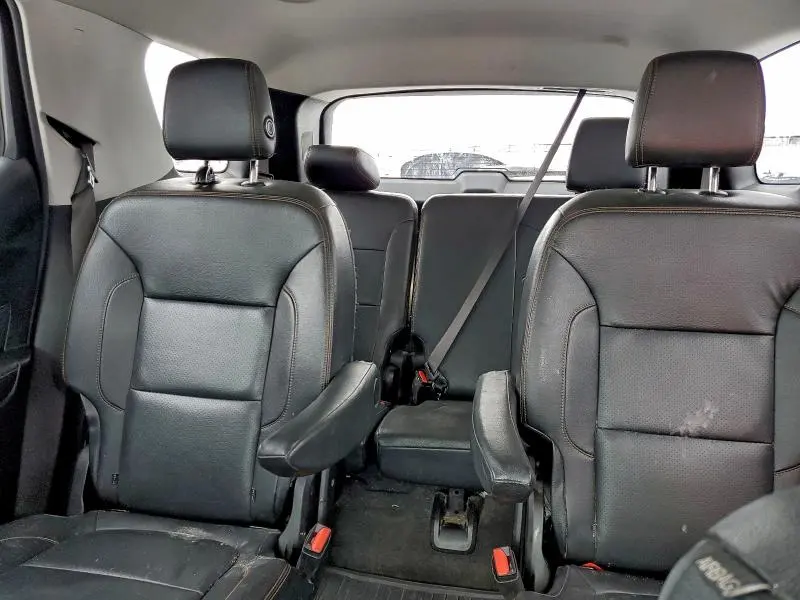 2018 CHEVROLET TRAVERSE LT  