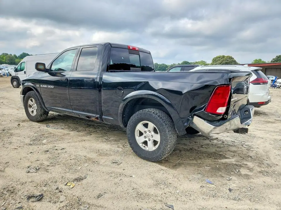 2012 DODGE RAM 1500 SLT  