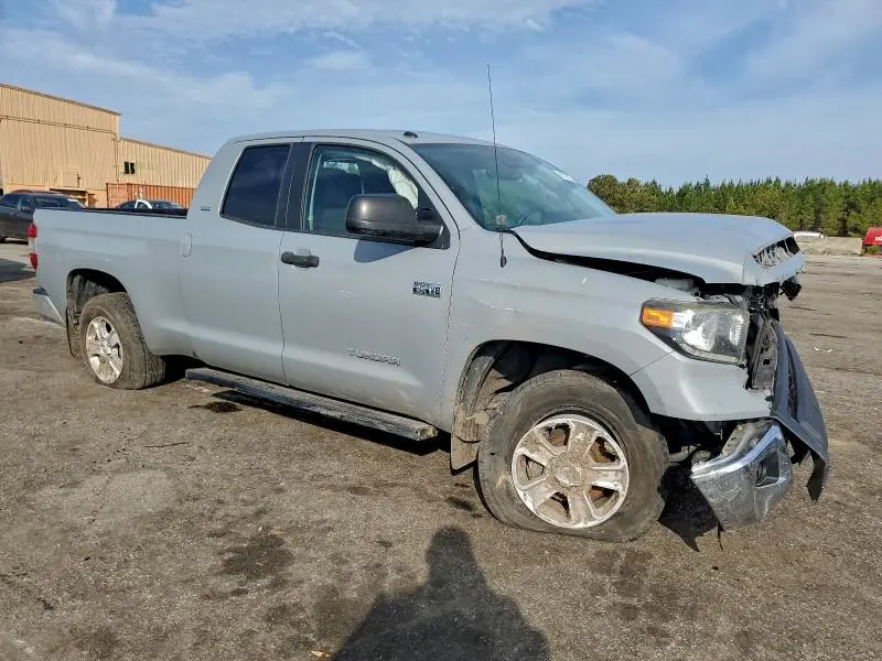 2018 TOYOTA TUNDRA DOUBLE CAB SR  