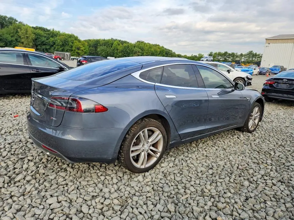 2013 TESLA MODEL S   