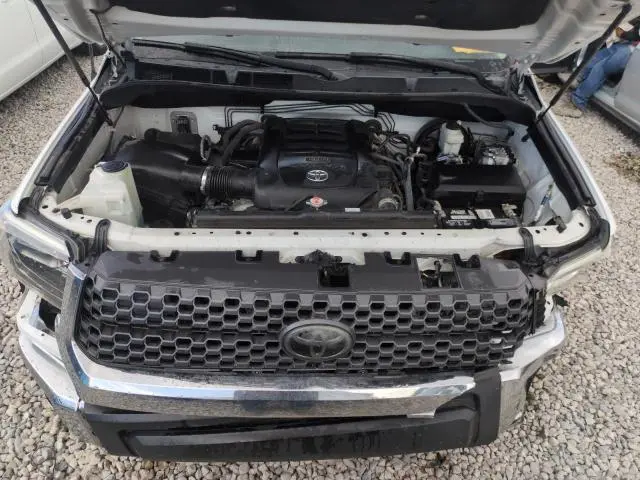 2018 TOYOTA TUNDRA CREWMAX SR5  