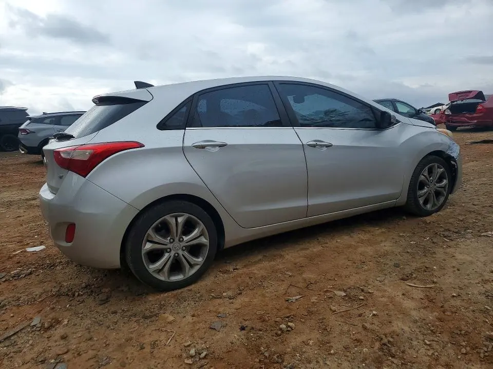 2013 HYUNDAI ELANTRA GT   