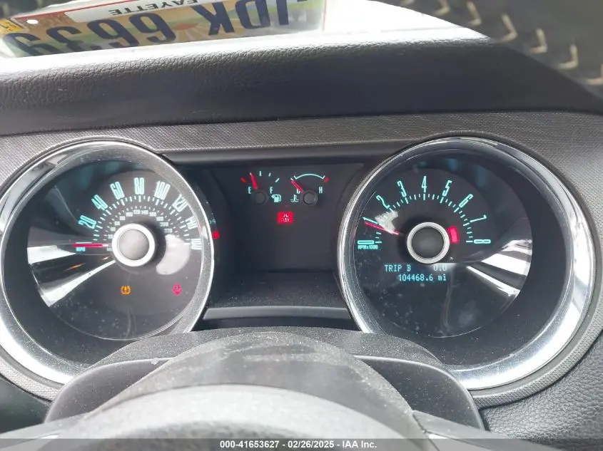 2013 FORD MUSTANG V6