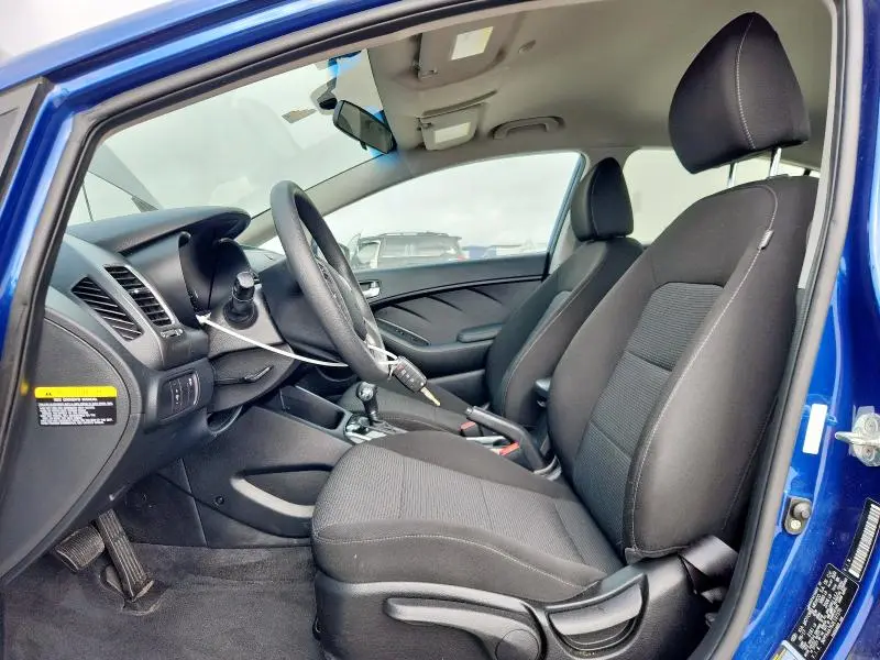 2018 KIA FORTE LX  