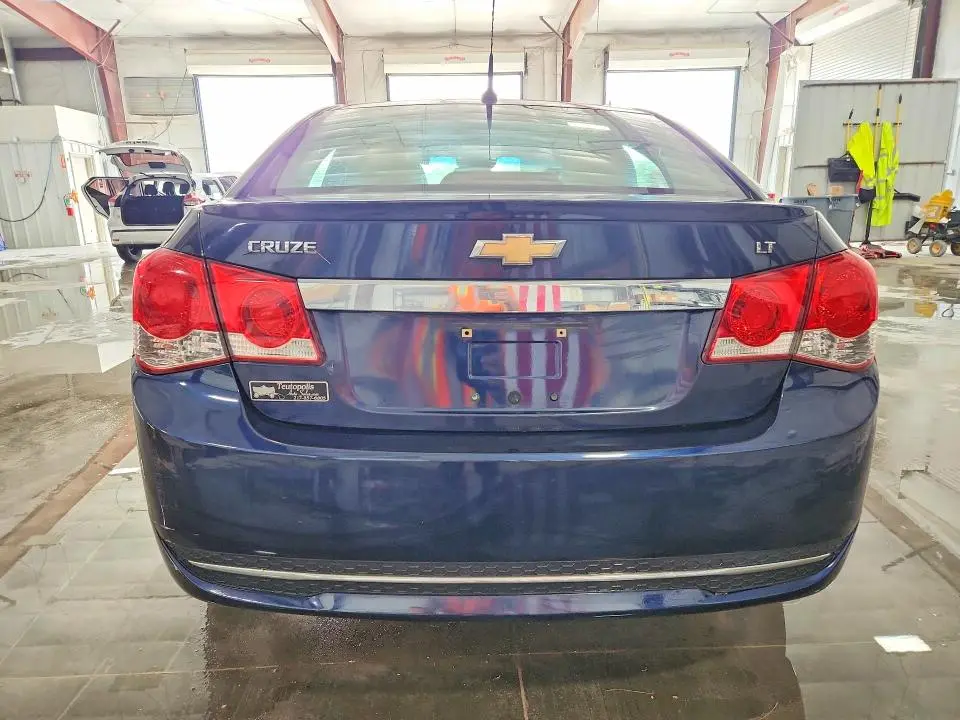 2011 CHEVROLET CRUZE LT  
