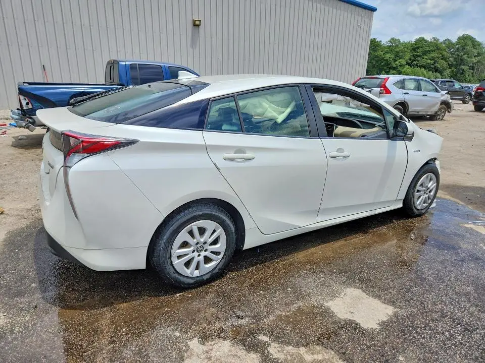 2016 TOYOTA PRIUS TWO  