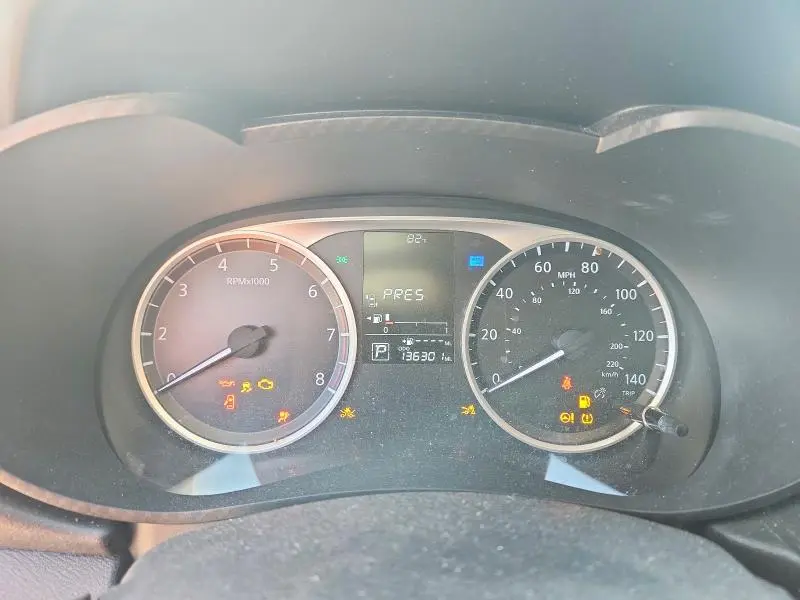 2020 NISSAN VERSA S  