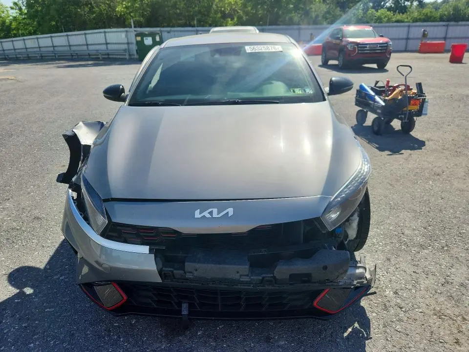 2022 KIA FORTE GT LINE  