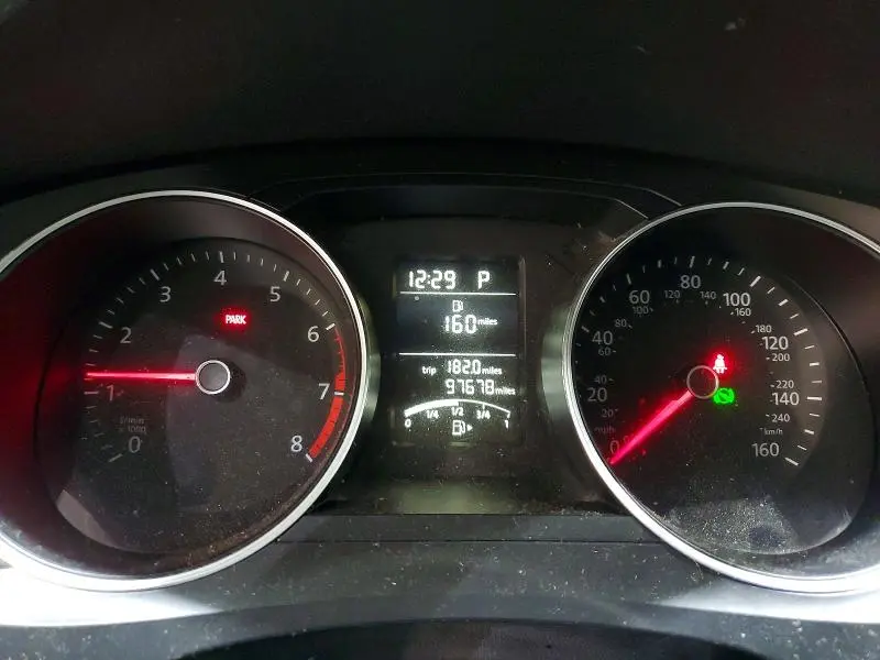 2015 VOLKSWAGEN JETTA SE  