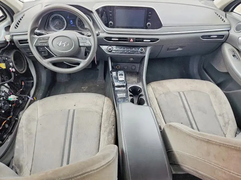 2021 HYUNDAI SONATA SE  