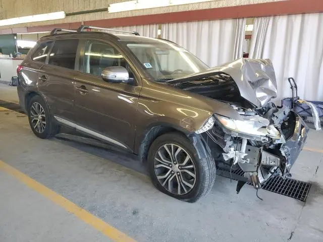 2016 MITSUBISHI OUTLANDER SE  