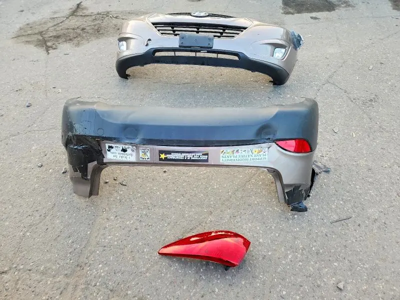 2012 HYUNDAI TUCSON LIMITED  