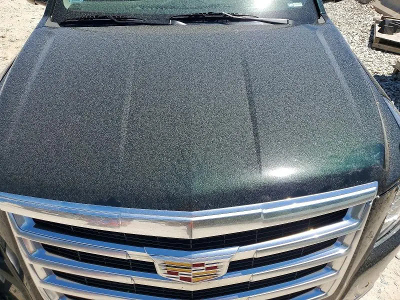 2016 CADILLAC ESCALADE LUXURY  