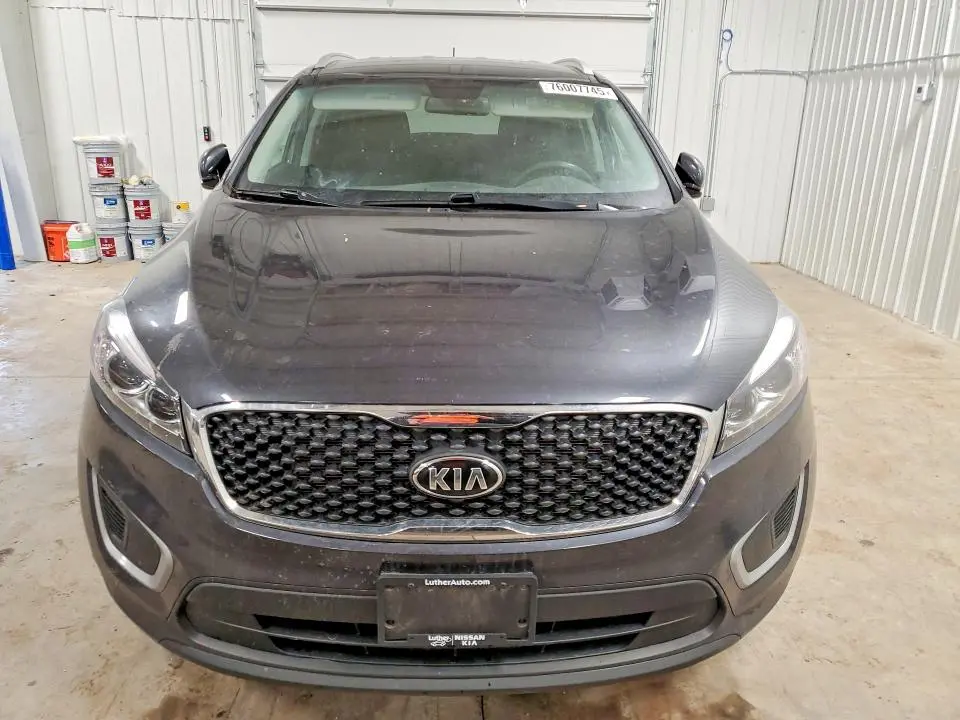 2018 KIA SORENTO LX  