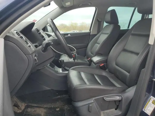 2014 VOLKSWAGEN TIGUAN S  