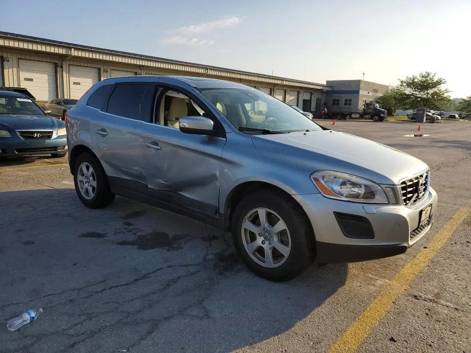 2012 VOLVO XC60 3.2  