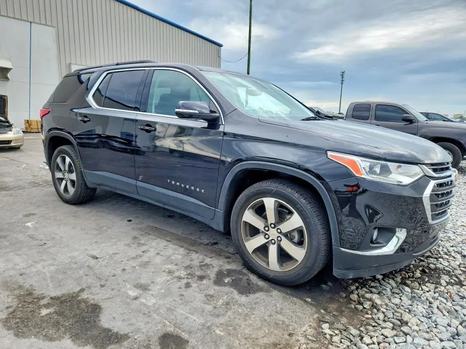 2019 CHEVROLET TRAVERSE LT  