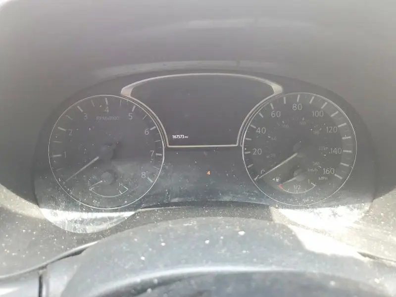 2017 NISSAN PATHFINDER SV  