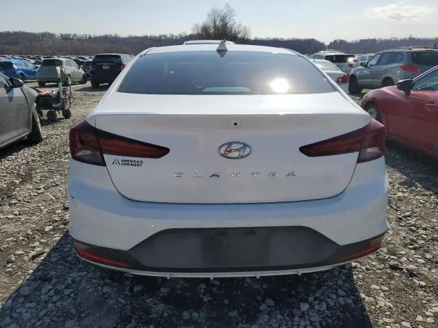 2020 HYUNDAI ELANTRA SEL  