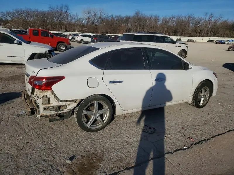 2019 NISSAN SENTRA SV  