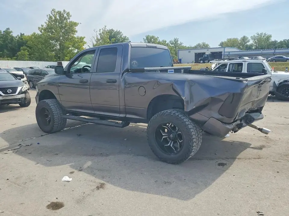 2015 RAM 1500 ST  