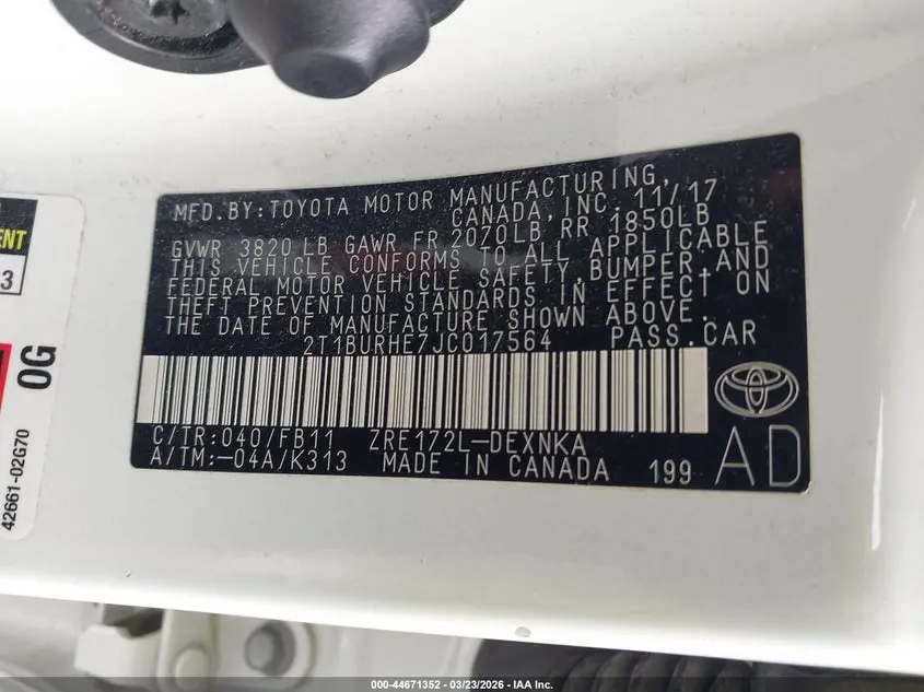 2018 TOYOTA COROLLA LE