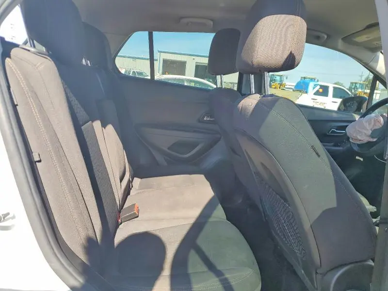 2018 CHEVROLET TRAX LS  