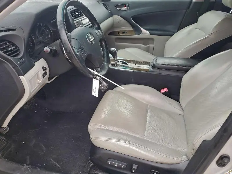 2010 LEXUS IS 250  
