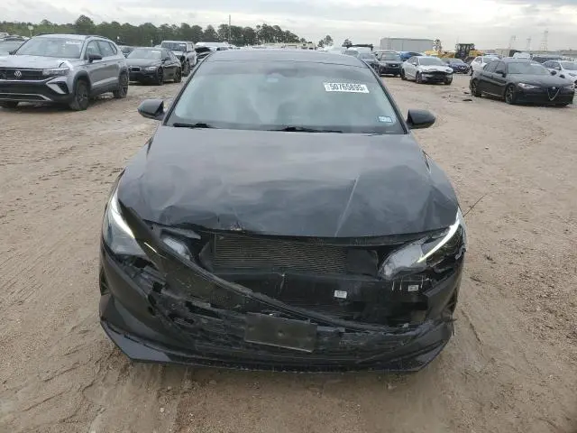 2022 HYUNDAI ELANTRA SE