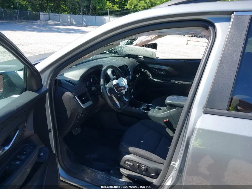 2023 GMC TERRAIN FWD SLE