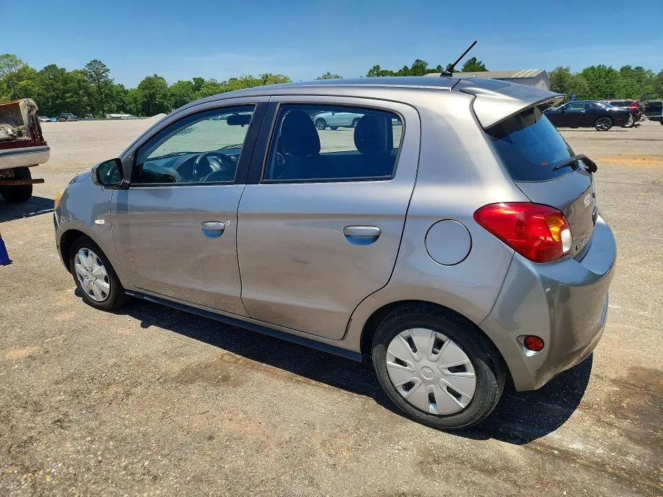 2015 MITSUBISHI MIRAGE DE  