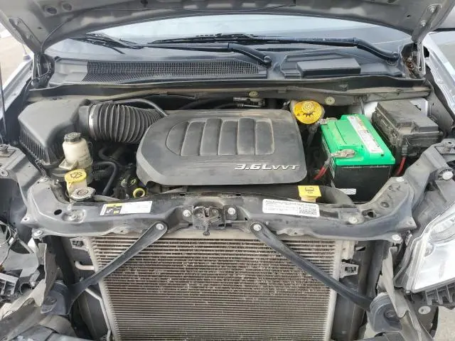 2015 CHRYSLER TOWN & COUNTRY TOURING  