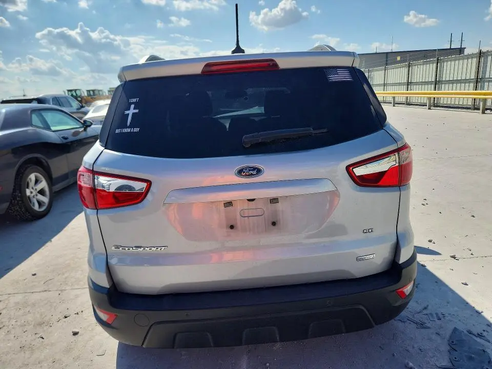 2020 FORD ECOSPORT SE  